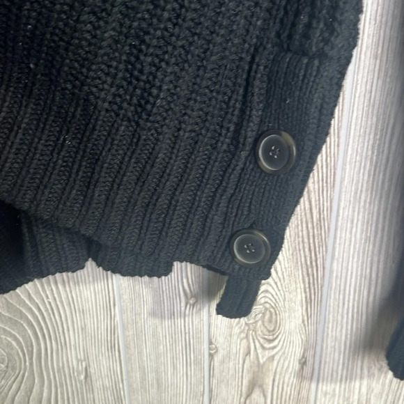 madewell chunky knit black sweater button detail size Large - Picture 2 of 5